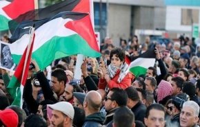 تظاهرات فلسطینیان در رام‌الله در محکومیت حملات رژیم صهیونیستی
