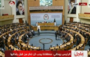 رئیس جمهور: افکار عمومی دنیا اجازه نخواهد داد فلسطین از موضوع اول جهان اسلام خارج شود
