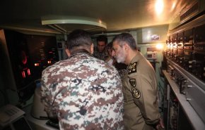 فرمانده کل ارتش از مواضع پدافندی نیروگاه اتمی بوشهر بازدید کرد
