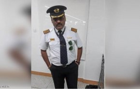 هندي يتقمص شخصية طيار للحصول على مقاعد مريحة