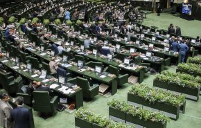نمایندگان تاثیر اصلاح قیمت بنزین بر کالاها را بررسی می‌کنند