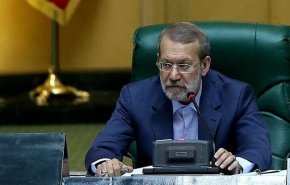 خطاب لاریجانی به وزیر صمت: نگذارید قیمت اقلام تولیدی شرکت‌های دولتی گران شود