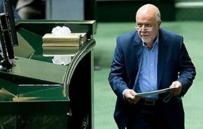 تقدیم طرح استیضاح وزیر نفت به هیات رئیسه مجلس با 70 امضای نمایندگان