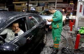 اعتصاب جایگاه‌داران سوخت در لبنان تعلیق شد