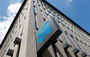 اوپک و هم‌پیمانانش برسر کاهش بیشتر تولید نفت توافق کردند