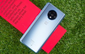 شرکت OnePlus برای رونمایی از محصولی جدید در ژانویه آماده می‌شود