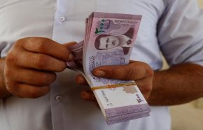 ملاحقة تجار 'الفوركس' تشل سوق الدولار في سوريا
