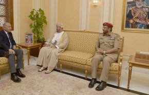 أبو الغيط يبحث في مسقط الأوضاع في العالم العربي
