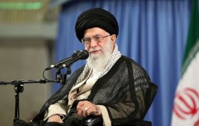 رهبر معظم انقلاب: «مردمی بودن» به ادعا نیست؛ باید مثل مردم زندگی کنیم
