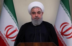 روحانی: فشار حداکثری نمی تواند ما را وادار به تسلیم کند/ دوران تحریم دیر یا زود به سر خواهد آمد/محاسبه دشمنان این بود مردم برای آنها فرش قرمز پهن می‌کنند/ افزایش درآمد پتروشیمی از 17 به 37 میلیارد دلار درگام نهایی 