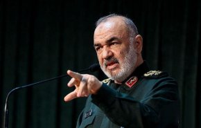 سرلشکر سلامی:آنقدر دشمن را شکست می دهیم تا بپذیرد نمی‌تواند بر ما غلبه کند
