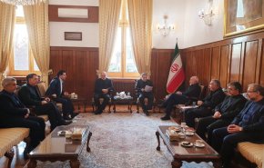جلسه فوق العاده ظریف و مدیران ارشد وزارت خارجه در پی ترور شهید سلیمانی