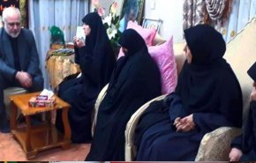 حضور ظریف در منزل سردار شهید سلیمانی