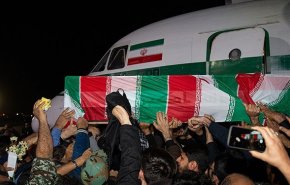 پیکر سردار شهید «حاج قاسم سلیمانی» و هم‌رزمانش وارد تهران شد