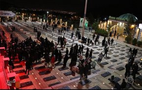  حال و هوای گلزار شهدای کرمان در شب وداع با سردار شهید سلیمانی