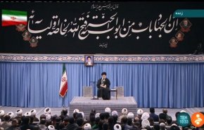 معنای حدیث نصب شده در حسینیه امام خمینی (ره) در دیدار  رهبرانقلاب با مردم قم