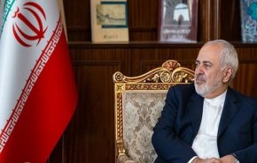 ظریف اعلام کرد: راه‌اندازی یک خط تلفن ثابت برای خانواده‌‌های قربانیان هواپیمای اوکراینی