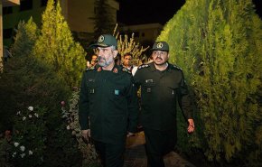 دیدار سردار حاجی زاده با خانواده یکی از جانباختگان حادثه سقوط هواپیمای اوکراینی + فیلم