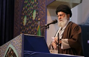 دشمن از حادثه هواپیما خوشحال شد/ پاسخ موشکی سپاه و تشییع میلیونی سردار سلیمانی از ایام الله است