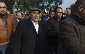 عبد المهدي يطالب بتحقيق حول استهداف السفارة الأمريكية