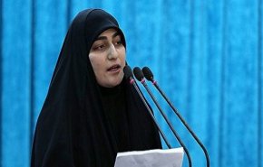 دختر شهید سلیمانی: ما را بکشید تا بازوان ما برای یاری اسلام به ذوالفقار بُرنده تبدیل شوند