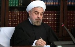 الرئيس الايراني يعزي نظيره التركي بضحايا الزلزال الاخير