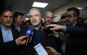 وزیر بهداشت: ورود مسافران چینی به ایران منوط به داشتن کارت سلامت شد