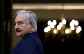«خلیفه حفتر» خود را برای انجام یک حمله نظامی دیگر آماده می کند