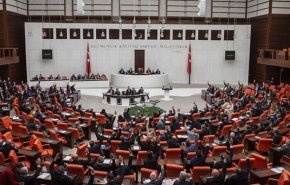 پارلمان ترکیه، تمدید مأموریت نظامی در خلیج عدن را به رأی می‌گذارد
