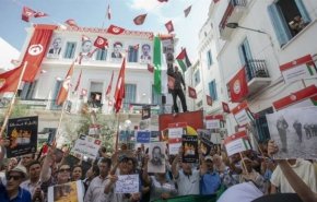 مردم تونس خطاب به حاکمان عرب: شما فلسطین را رها کرده اید
