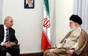 تبریک رئیس پارلمان لبنان به رهبر انقلاب به مناسبت سالگرد پیروزی انقلاب