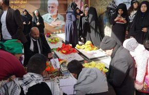 حضور زائران پاکستانی بر سر مزار شهید ابو مهدی مهندس + فیلم
