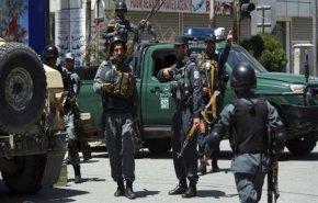 مقتل 4 شرطيين ومدنيين اثنين في تفجير بأفغانستان
