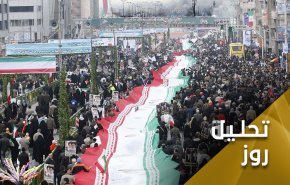 انقلاب اسلامی ایران در آستانه ورود به پنجمین دهه و تجارب بی نظیر