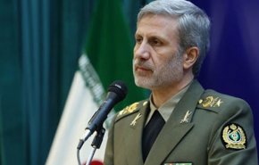واکنش وزیر دفاع به ادعای وزرای خارجه فرانسه و آمریکا درباره برنامه فضایی ایران / کنایه امیر حاتمی به آمریکایی ها در مورد دقت موشک های نظامی ایران در حملات به پایگاه عین الاسد