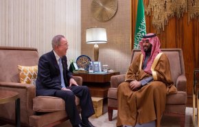 محمد بن سلمان يلتقي بان كي مون ورئيس منتدى 