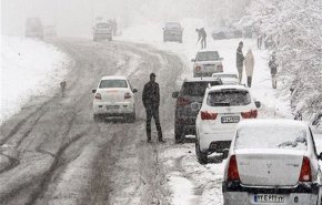 گیلان به زودی از بحران خارج می شود