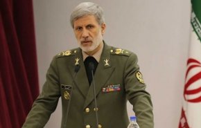 نمایشگاه بومی‌سازی قطعات الکترونیکی/ وزیر دفاع: ۱۴۰ میلیون دلار با بومی سازی قطعات پیشرفته صرفه جویی شد