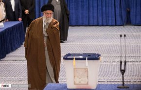 تصویری از شناسنامه رهبر معظم انقلاب