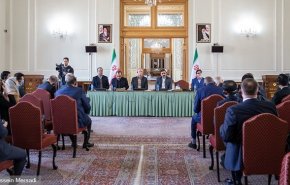 نماینده سازمان جهانی بهداشت: ایران از ظرفیت‌های لازم برای مدیریت کرونا برخوردار است