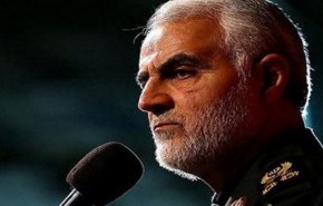 شاهد كيف تفاعل اللبنانيون مع تمثال للشهيد قاسم سليماني!