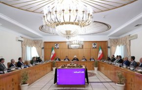 روحانی: مردم از مسافرت‌های غیرضروری پرهیز کنند/ باید برای رفع مشکلات، نیازهای کادر درمانی چاره‌اندیشی شود