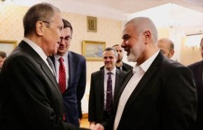کارشناس صهیونیست: هنیه و لاوروف برای شکست «معامله قرن» توافق کرده‌اند
