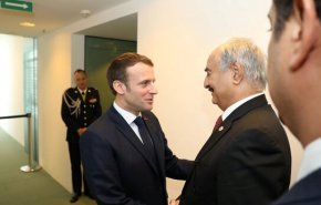 دیدار حفتر با ماکرون در پاریس/ فرار ۲۰۰ تروریست سوری از لیبی به اروپا
 