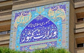 وزارت کشور: از تعطیلی متروها، اتوبوسرانی‌ها و پایانه‌های مسافری خودداری می‌شود/ کنترل خروجی‌های استانی توسط استانداری‌ها برای جلوگیری از شیوع کرونا