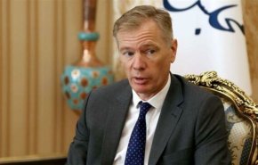 تعجب سفیر انگلیس از رفتار متفاوت ایرانیان در خرید + عکس
