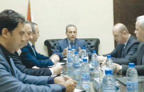 وزير سوري يقدم طلبا للسفير الصيني بشأن كورونا