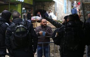 ممانعت صهیونیست‌ها از ورود نمازگزاران فلسطینی به بخش قدیمی قدس
