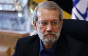 لاریجانی: مقابله با کرونا نیازمند توجه بیشتر و جلب همکاری مردم است