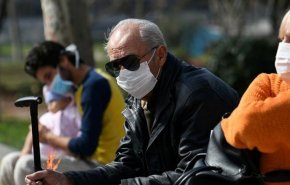 یونان مقررات منع آمد و شد به اجرا می‌گذارد